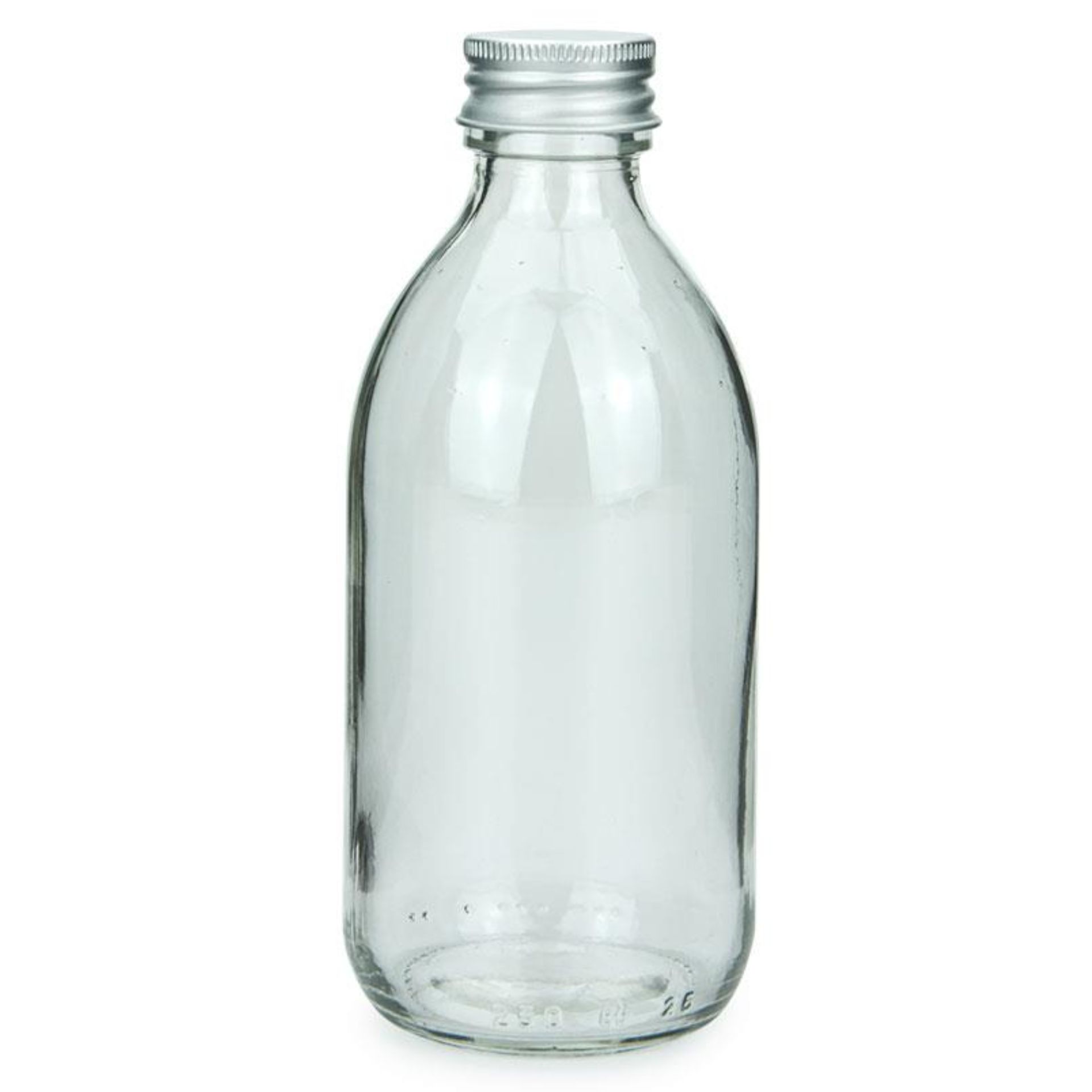 250-ml-Sirupflasche aus klarem Glas mit silberfarbenem Schraubverschluss, stehend vor weißem Hintergrund