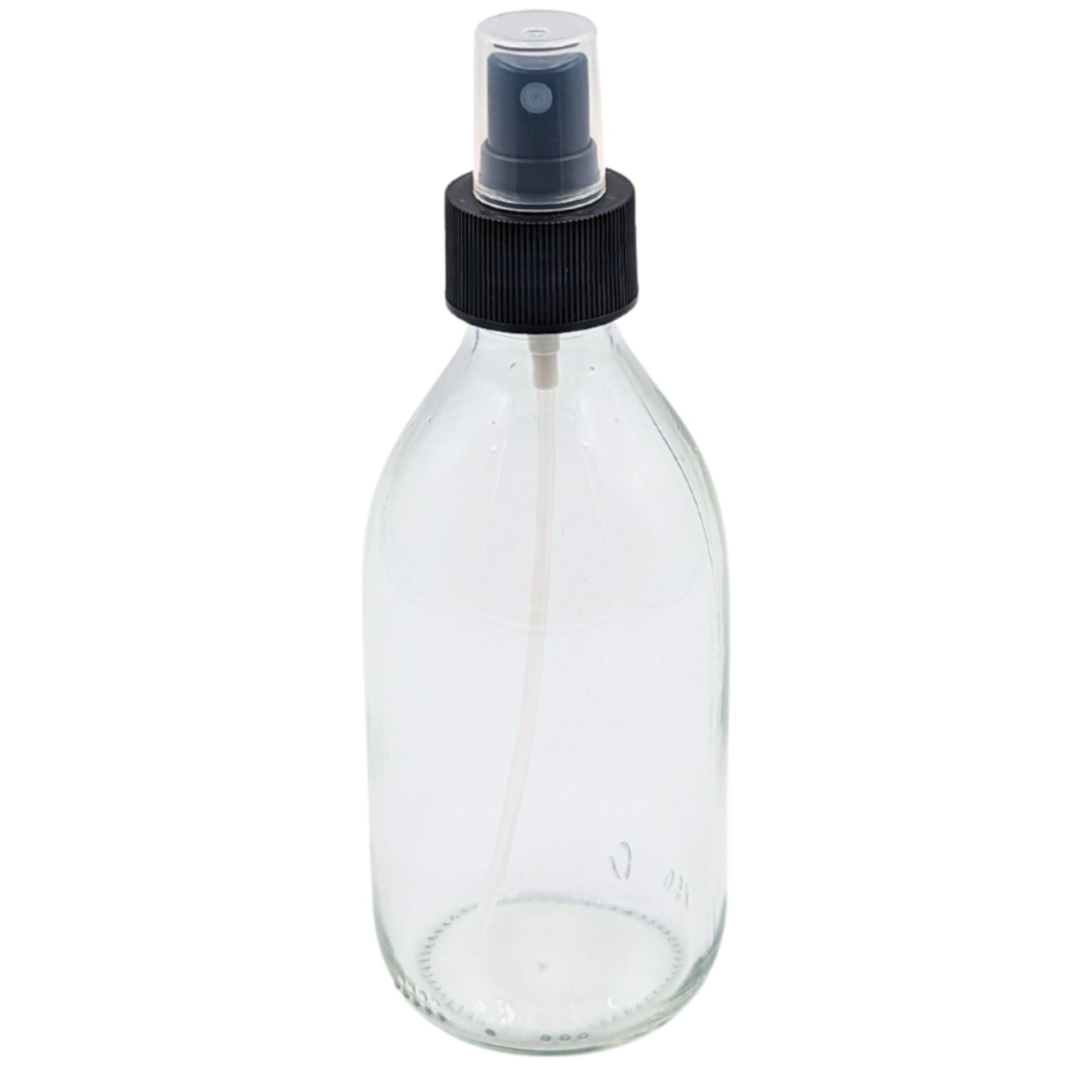 Transparente Kunststoffflasche mit weißem Sprühkopf, zylindrischer Form und leicht abgerundeten Schultern, vor weißem Hintergrund.