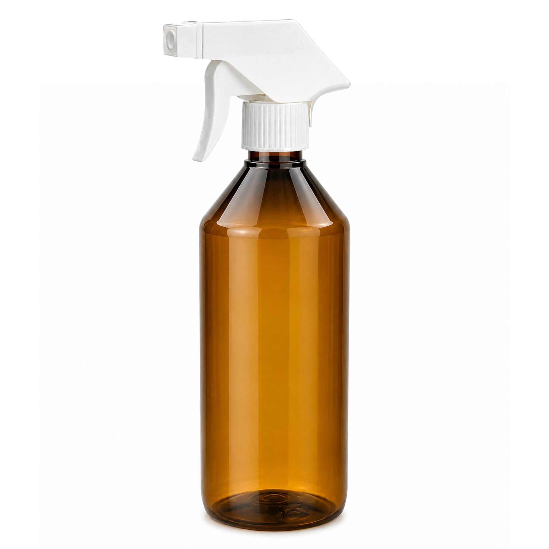 Weiße 500-ml-Apothekerflasche mit Sprühpistole, stehend vor neutralem Hintergrund.