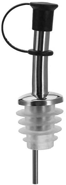 Ölflasche Steingut 500ml Cremeweiß mit Ausgießer - Made in Germany Cremeweiße Steingut-Ölflasche mit Metall-Ausgießer, Fassungsvermögen 500 ml; zylindrische Form mit schlichter Oberfläche, stehend auf weißem Hintergrund.