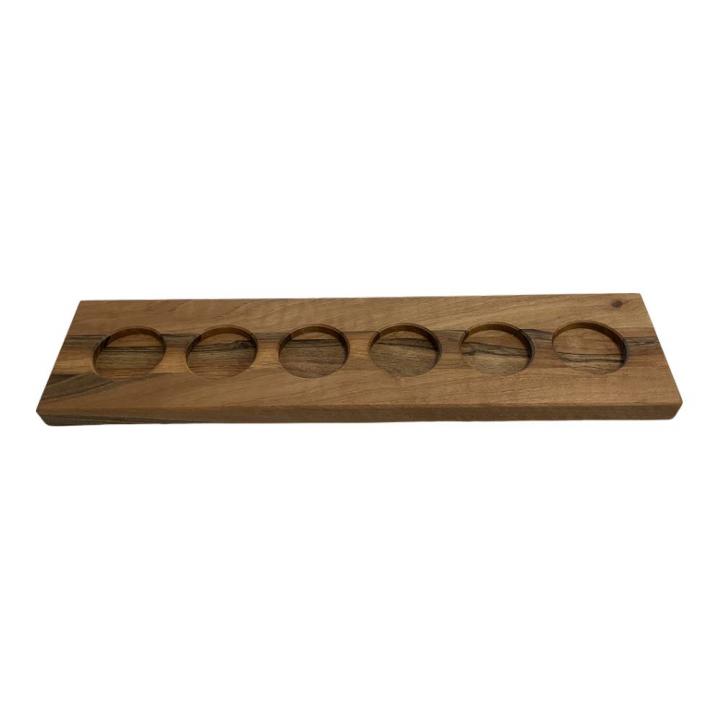 gewurzregal-board-nussbaum-6-84171-gg13c4012 Holz-Gewürzregal aus Nussbaum mit sechs Ablagen für Gläser und Dosen, modernes Küchendekor, platzsparend, rustikaler Charme für Gewürzaufbewahrung.